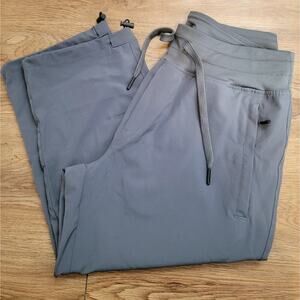 Women's Rlaged Grey Cargo Capri's SZ Medium